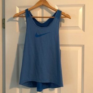 Nike Pro medium light blue tank